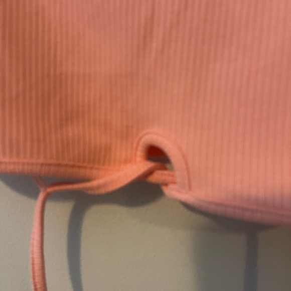 Puma Peach Rose Ribbed Crop top - Picture 5 of 5
